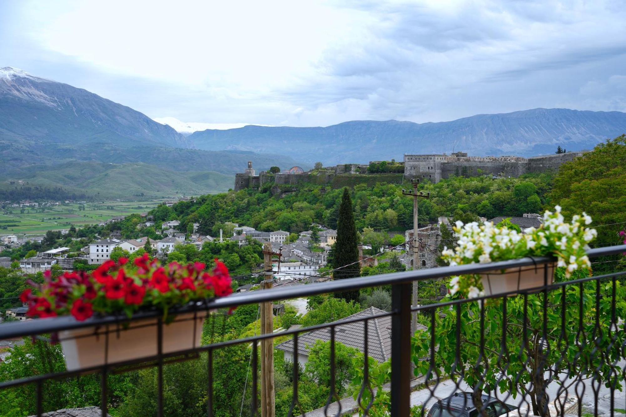 Emblematic House Apartment 4 Gjirokaster Exterior photo
